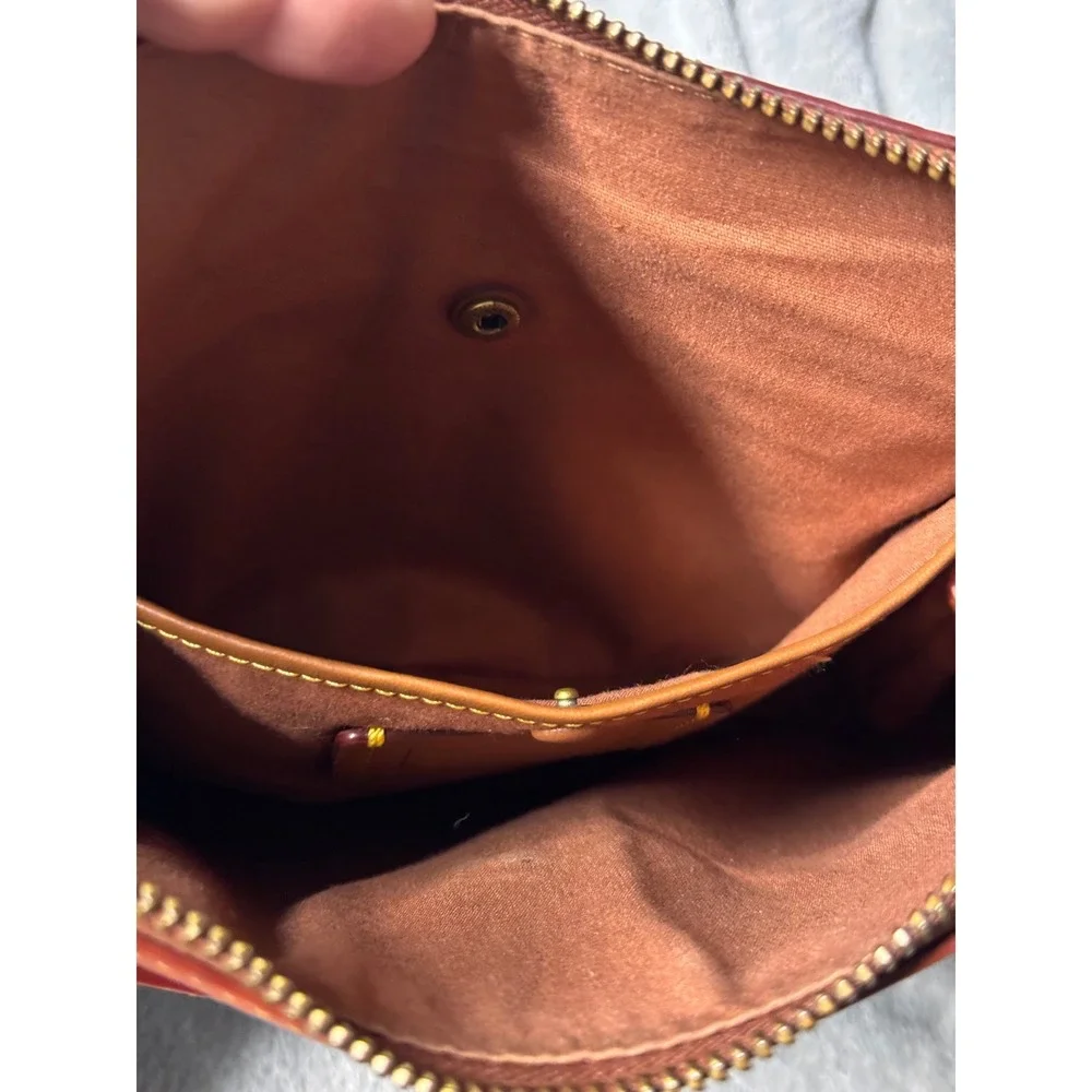 Coach Chaise Crossbody Bag Signature Coated Canvas Leather Tan Brown C8487